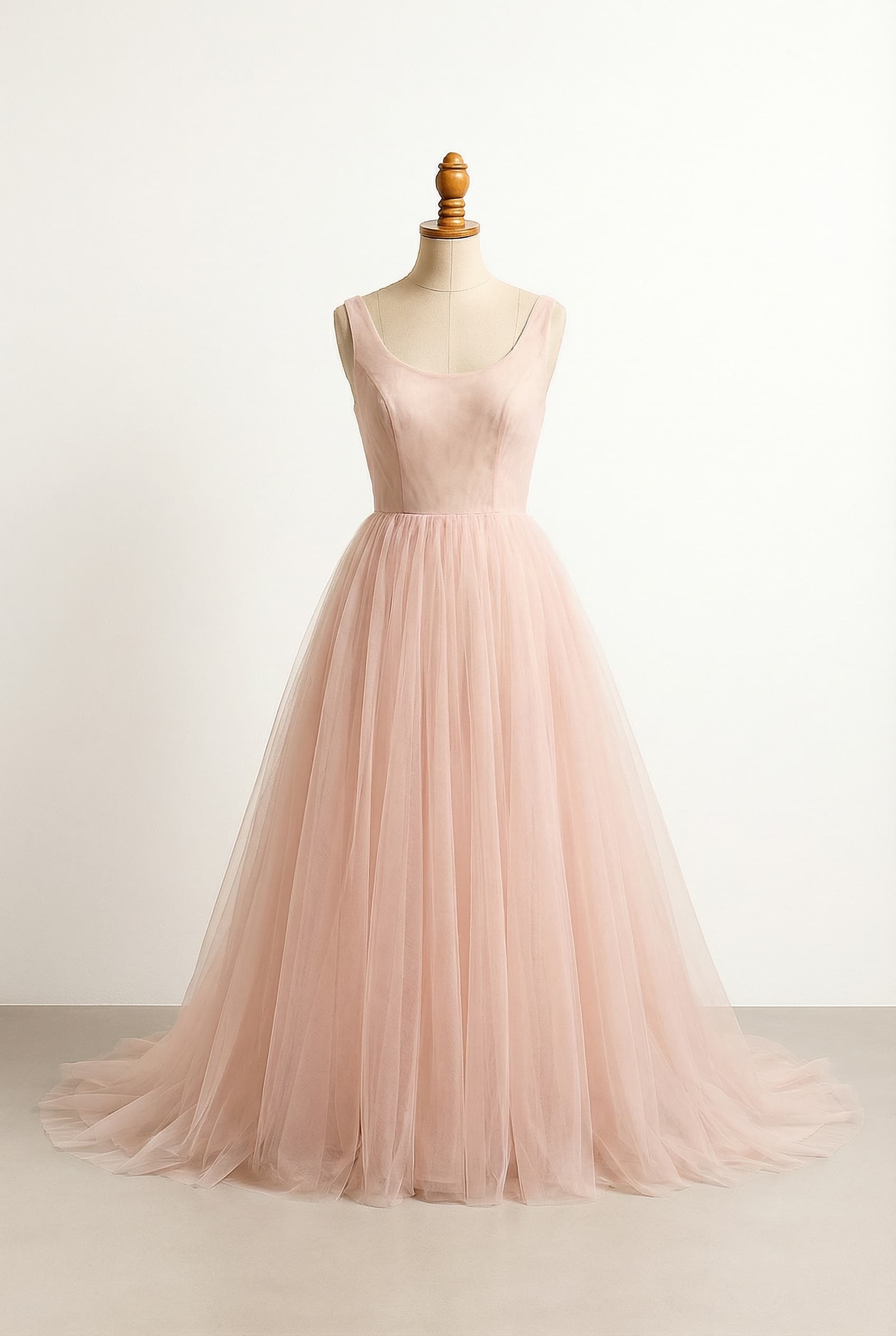 I want a balanced prom dress