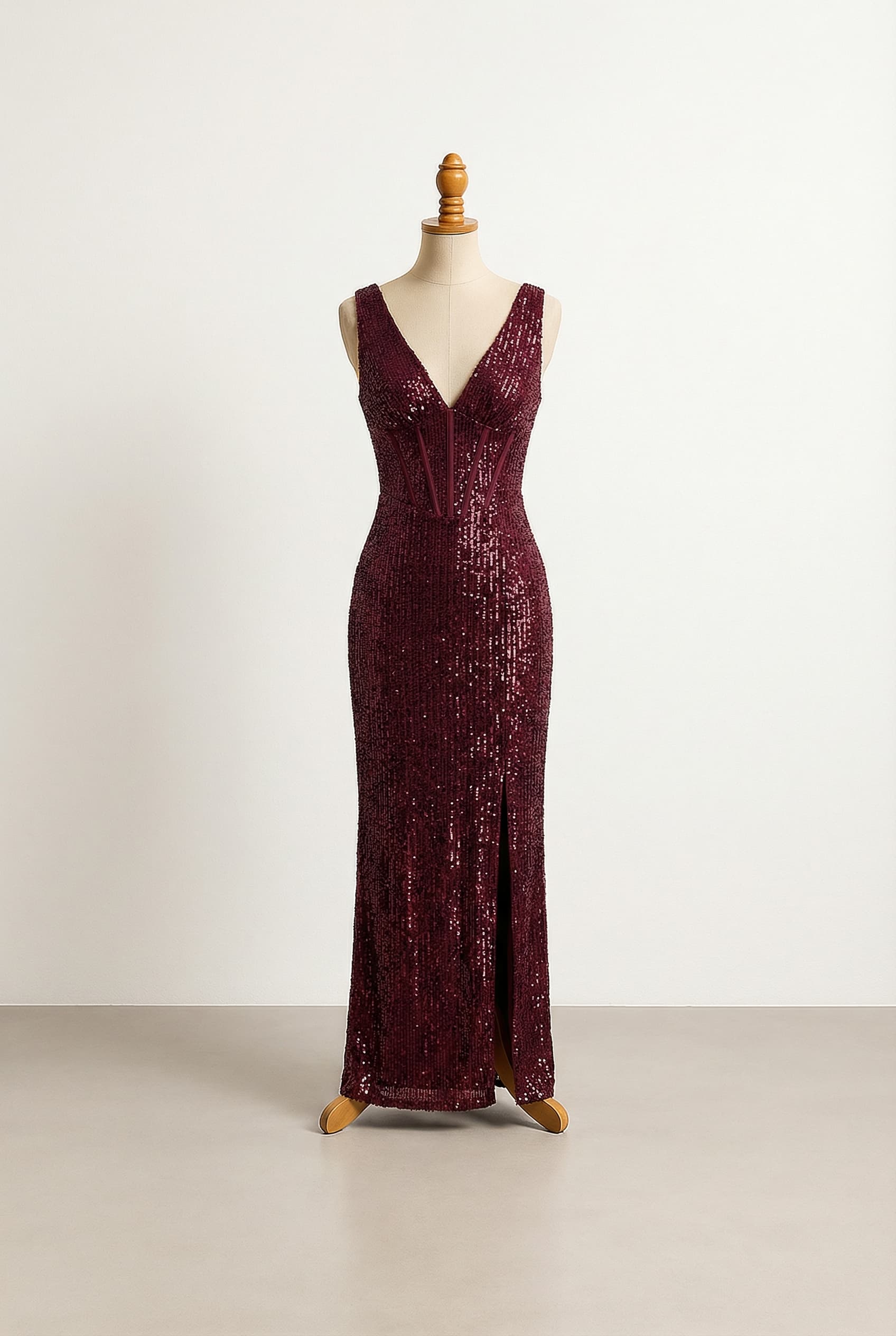 elegance with a touch of glamour - also i want it in the middle of balance and revealing - revealing on the top but not only the bottom.