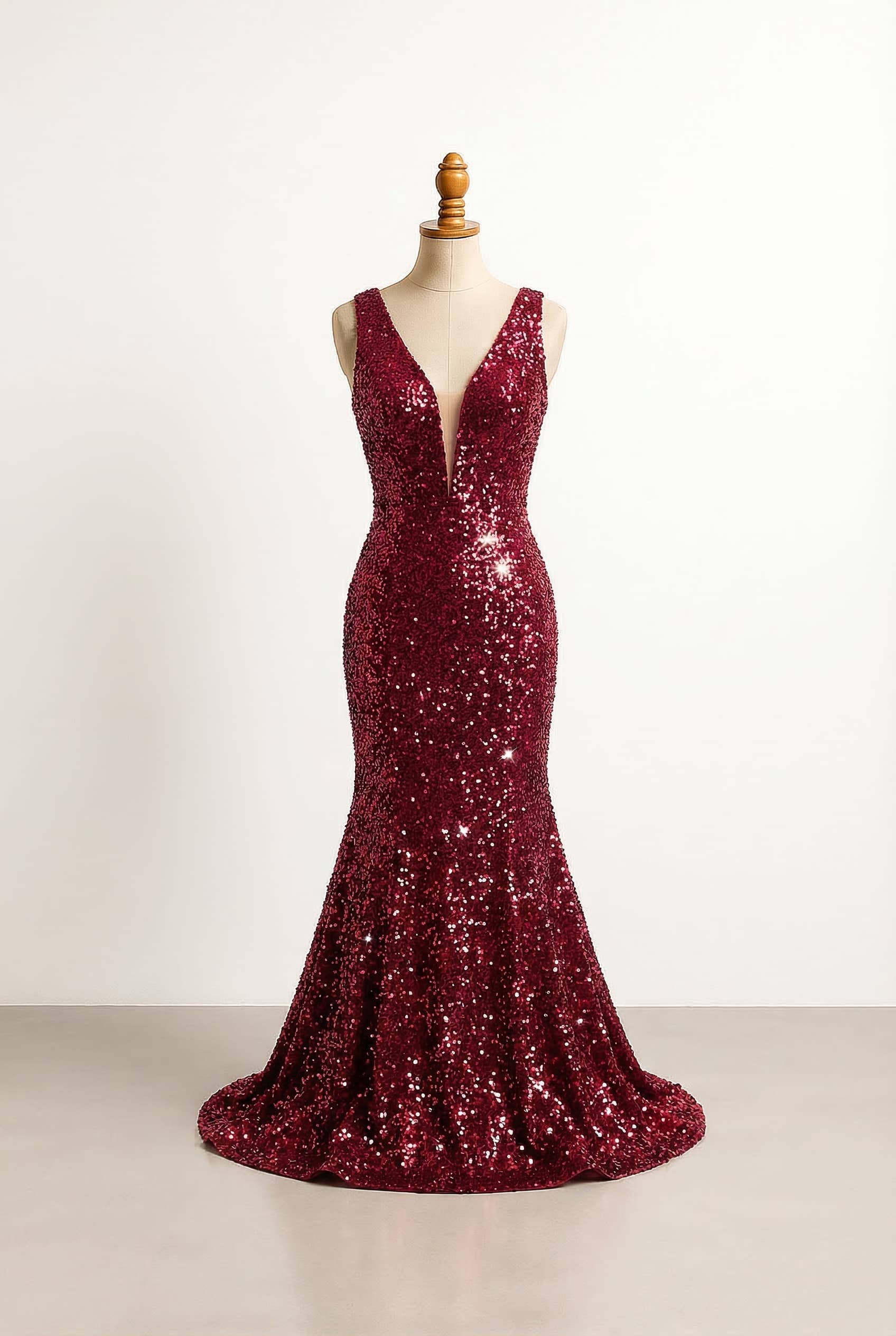 Elegant style with lower neckline or strapless options. I want a revealing prom dress