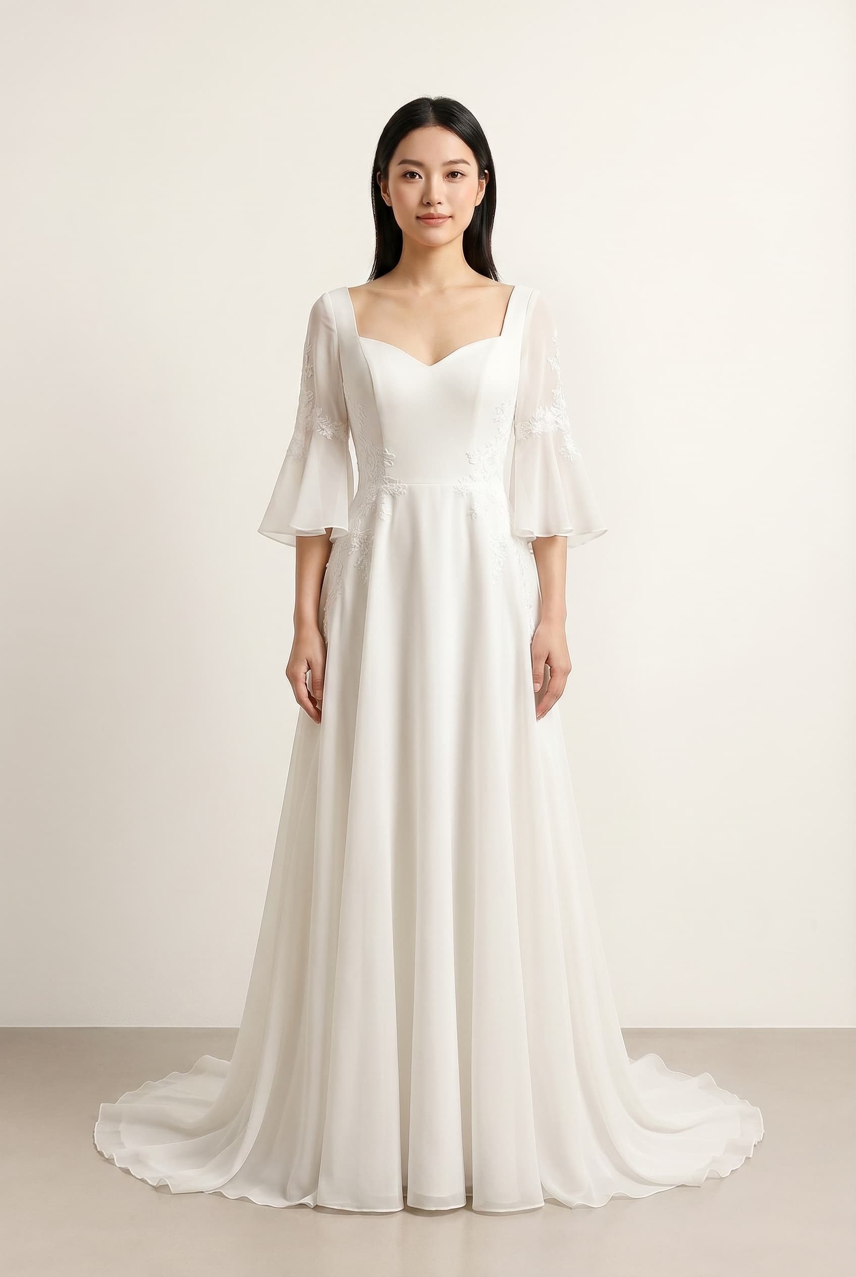 The Arabella Bell Sweetheart worn by a model