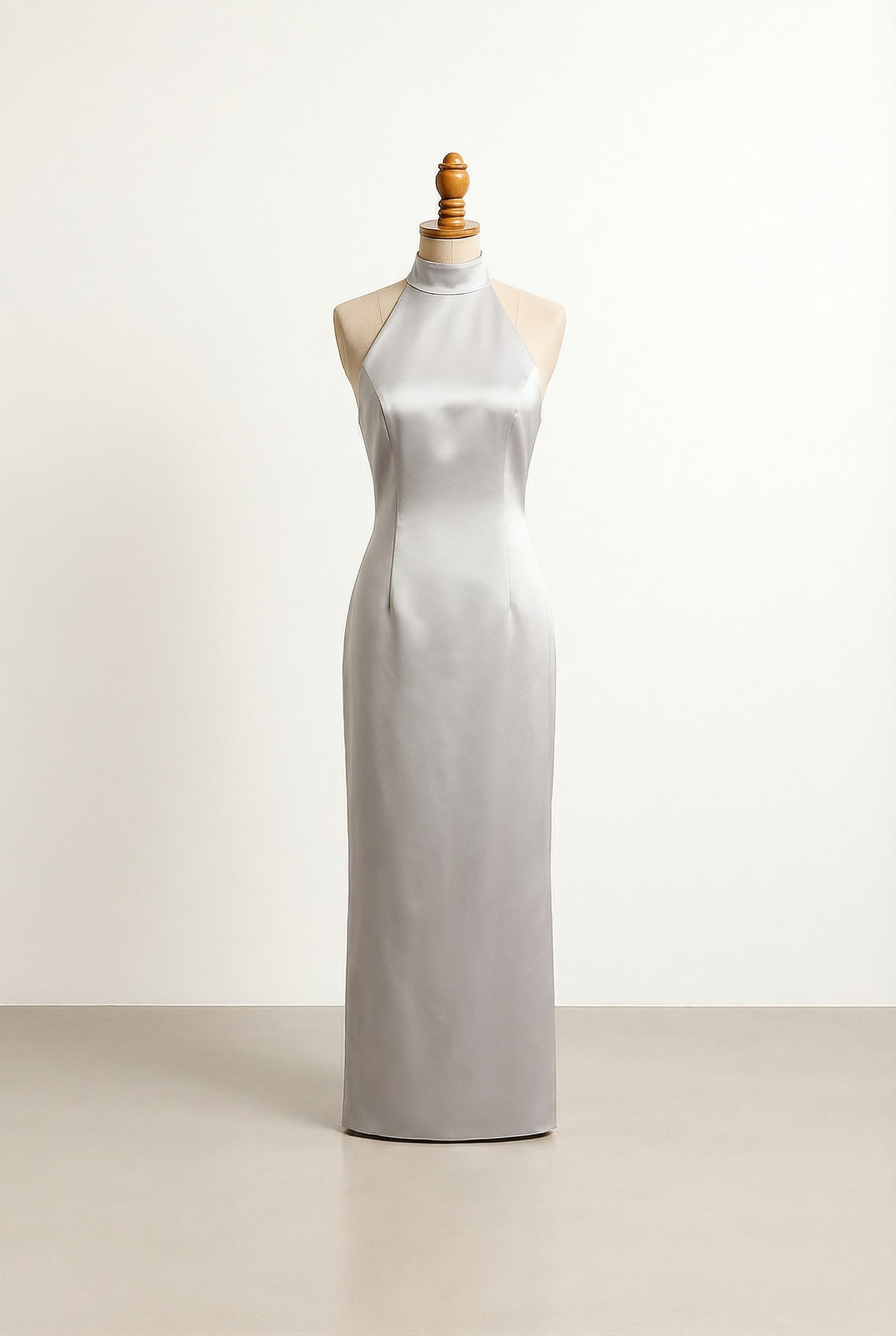 Elegant style with lower neckline or strapless options. I want a revealing prom dress